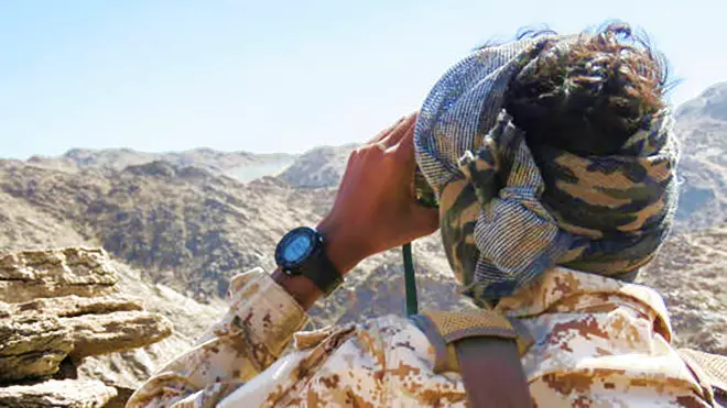 ​قادة سعوديون يبحثون في اليمن مستجدات عمليات التحالف والحوثيون يعلنون عن خروقات